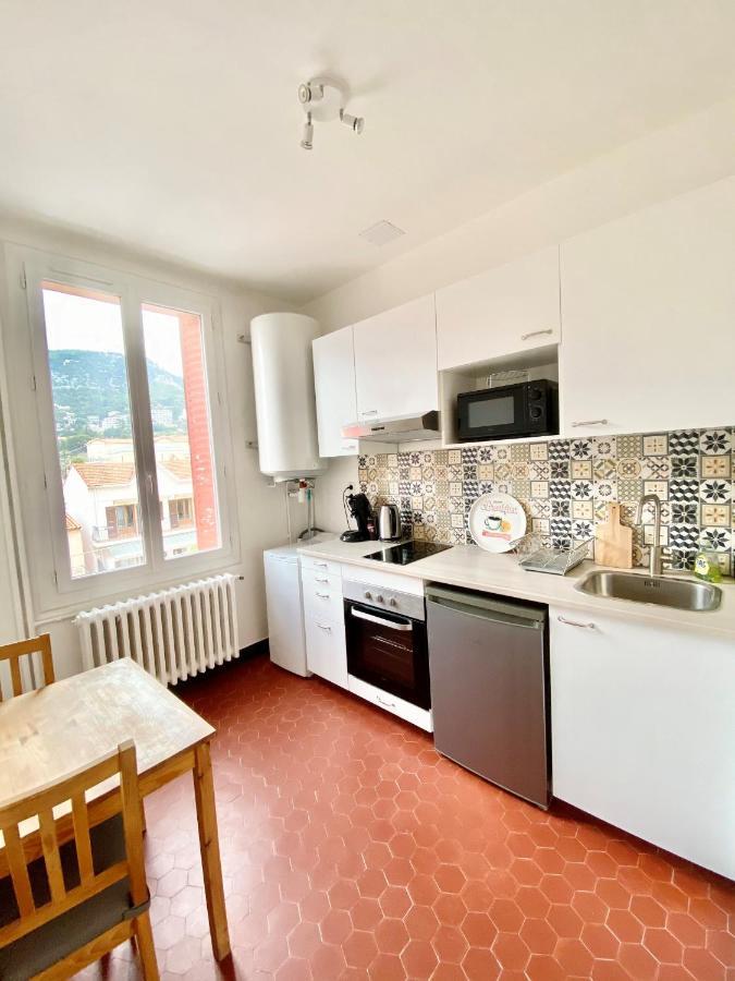 Vue Faron - Appart cosy - Proche Téléphérique/Gare Tolone Esterno foto